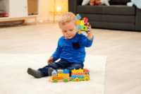 Eichhorn Color 15 részes kis fa vonat bébijáték