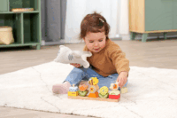 Eichhorn 13 részes fa válogató tábla ügyességi bébijáték