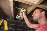 Ryobi ONE+ R18DD3-120S Akkus Fúró-Csavarozó + 2000 mAh 18V Akkumulátor + Töltő + Táska