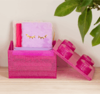 LEGO Room Copenhagen Csillogó Tároló doboz 11,25L - Rózsaszín