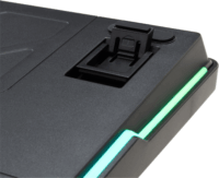 White Shark EXCALIBUR-B/R-US Mechanikus Red Switch Wireless USB-C RGB Billentyűzet US - Fekete