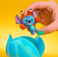 Just Play Disney Stitch Goes Wild Gyűjthető meglepetés minifugura