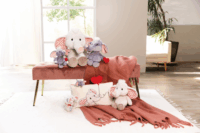 Nici Szürke Elefánt mágneses szívvel plüssfigura 32cm