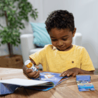 Spin Master Melissa & Doug - Sticker WOW! matricabélyegző szett - Asztronauta