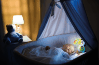 Clementoni Adrian a tukán interaktív oktató játék