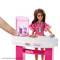 Mattel JFP01 Barbie Medencés buli játékszett