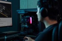 Kingston 16GB / 4000 Fury Renegade DDR4 CL19 RGB Desktop RAM KIT (2x8GB)