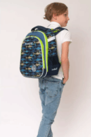 Budmil ergonómiai iskolatáska Cápa mintával - Kék/Zöld