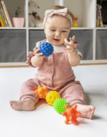 Tullo 5 részes Szenzoros fejlesztő labda bébijáték készlet