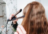 Concept PROFI Care VZ8100 Hajvasaló Titán Bevonattal 220°C - Kék / Arany