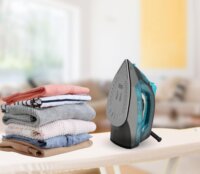 Black&Decker BXIR2201E Gőzölős Vasaló 2200W - Kék / Fekete