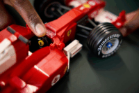 LEGO 11375 Icons - Ferrari F2004 és Michael Schumacher