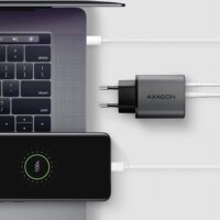 Axagon ACU-PQ67 PD3.0 & QC4+ USB-C / USB-A Hálózati Gyorstöltő Adapter 67W - Fekete