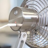 Unold 86705 USB Asztali Ventilátor Ø 15cm - Ezüst