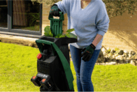 Bosch 06008E0000 UniversalShredder Akkus Kerti Aprító Gép 36V