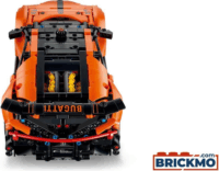 LEGO 42222 Technic - Bugatti Chiron Hypercar