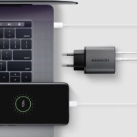 Axagon ACU-PQ67D PD3.0 & QC4+ USB-A / USB-C 67W LCD Hálozati Gyorstöltő Adapter - Fekete