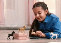 Schleich 81456 Horse Club - Deliah Csikó Figura