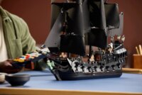 LEGO 10365 Icons - Jack Sparrow Kapitány Kalózhajója