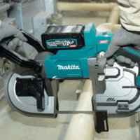 Makita PB002GZ XGT Akkus Kézi Szalagfűrész 40V