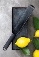 Microplane 43020 Black Sheep Rozsdamentes acél Finom reszelő - Fekete