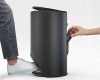 Joseph Joseph Arc 10 literes pedálos fém szemetes - Fekete