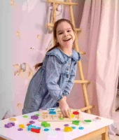 Kids Hits Fa formaillesztő bébijáték - Számolás