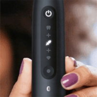 Braun Oral-B iO Series 5 Duo Elektromos fogkefe 2db - Fehér/Fekete