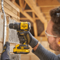 Stanley SFMCD716B-XJ Akkus fúró-csavarozó 18V (Akku és töltő nélkül)