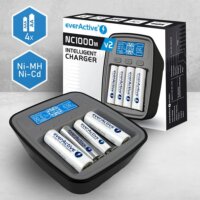 EverActive NC1000M v2 Profi AA / AAA NiMH USB-C Akkumulátor töltő + 4db elem