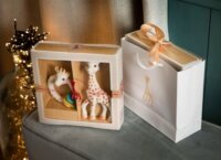 Sophie la girafe 000013 Zsiráfos bébi ajándékszett