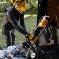 DeWalt DCMASED57X1-QW Akkus Multifunkciós kerti gép 54V Szegélyvágó tartozékkal