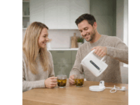 Clatronic WK 3834 Elektromos vízforraló 1L 900 Watt - Fehér