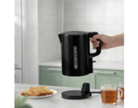 Clatronic WK 3835 Elektromos vízforraló 1.7 L 2200 Watt - Fekete