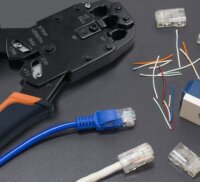 Qoltec 54556 Moduláris RJ45 CAT6 FTP csatlakozó (100db/csomag)