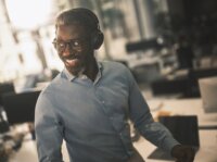 Jabra Evolve3 75 Wireless Bluetooth Fejhallgató Headset Tokban - Fekete