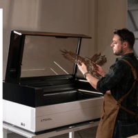 xTool P3 LK1 / Class 1 Professzionális Asztali CO₂ Lézergravírozó gép