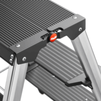 Hailo Master D70 2-3 lépcsőfokos összecsukható fellépő - Inox/Fekete
