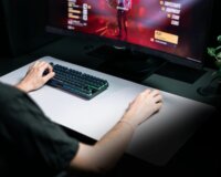 CHERRY XTRFY MX 8.2 Pro TMR Mechanikus Wireless USB-C RGB Gaming Billentyűzet DE - Fekete