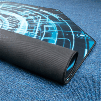 Iris Gamer Electric 118x118cm szögletes padlóvédő székalátét - Fekete/Kék