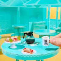 MGA Entertainment Miniverse Miniverzum - Mini étel kávézó 6. széria meglepetés kiegészítők