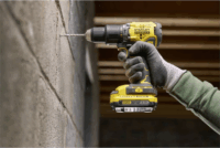 Stanley SFMCD715D2K Akkus ütvefúró-csavarozó 18V + 2x 2 Ah Akku + Koffer