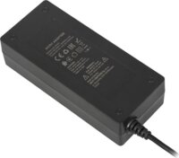 iBox IUZ120WA Univerzális laptop Töltő Adapter 10 féle csatlakozóval (120W)