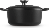 Le Creuset Signature Öntöttvas főzőedény 18cm - Fekete