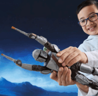 Hasbro Star Wars Interaktív Angolul Beszélő Mandalóri és Grogu Játékfigura 30 cm