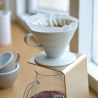 Hario V60 Kerámia kávécsepegtető 01-es méret - Fehér