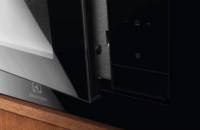 Elektrolux LMS4253TBX Beépíthető mikrohullámú sütő 23L 900W - Fekete