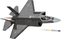 Cobi F-35A Lightning II "Husarz" Repülő műanyag makett 1:48