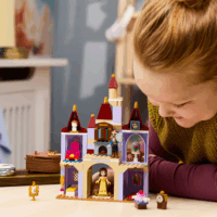 LEGO 43289 Disney - Belle és a Szörnyeteg Varázslatos Kastélya