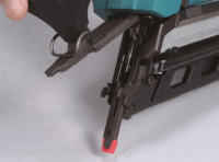 Makita DBN620Z Akkus Tűzőgép 18V (Akku és töltő nélkül)